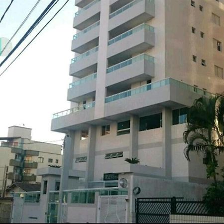 Praia Grande, Aviacao, Apenas 180 Mtrs Do Mar!!! Exterior photo